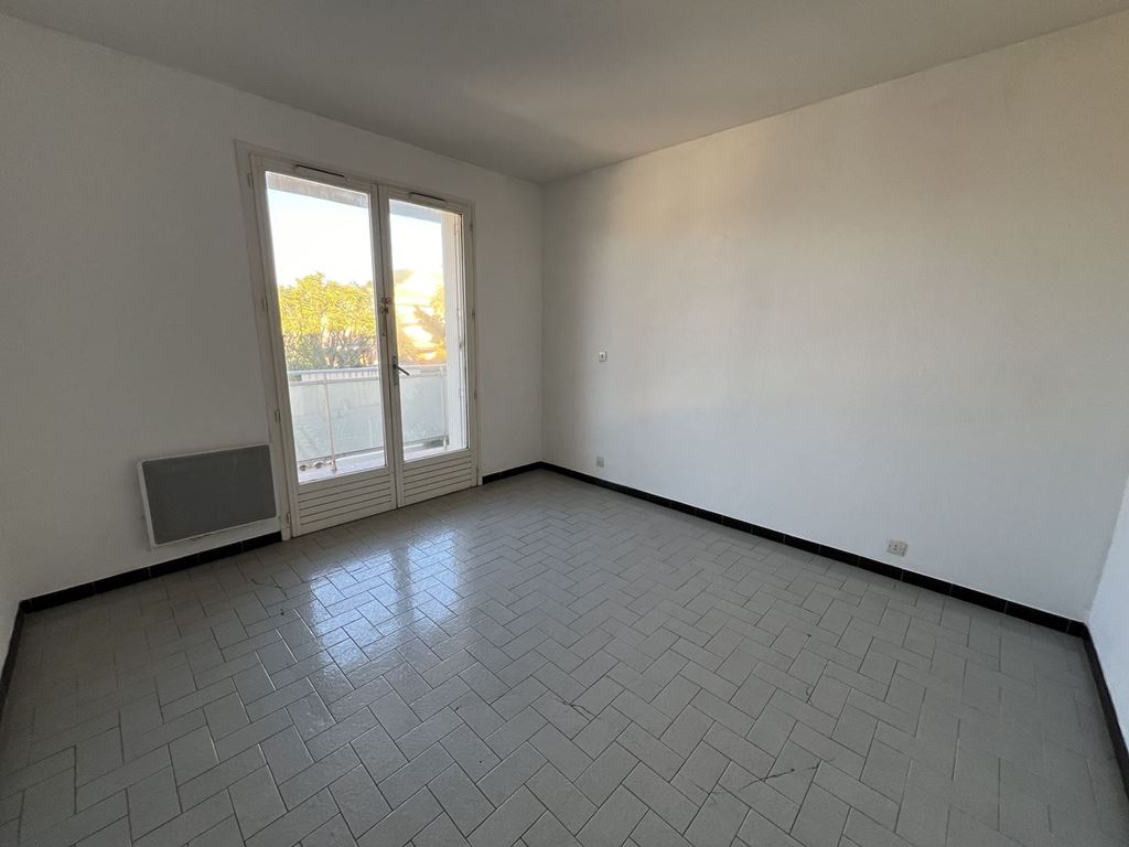 Appartement T3 LE BRUSC (83140) MG IMMO